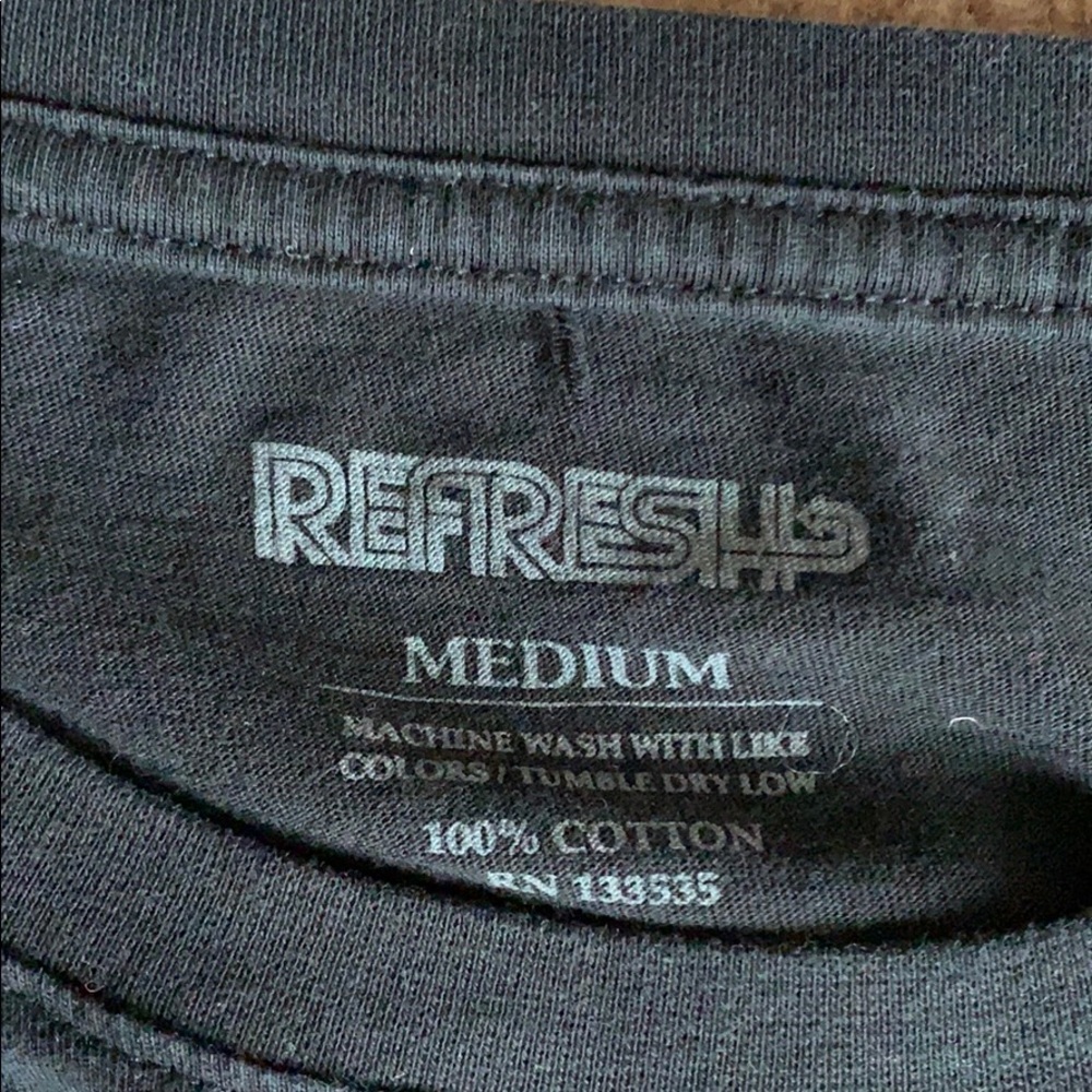 Logo T-Shirt - Picture 4 of 4